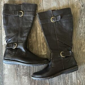B.O.C BROWN LEATHER BUCKLET  RIDING BOOTS WIDE-CALF, SIZE 8.5